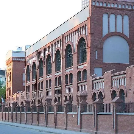 Lumina Near Center Of Appartement Varsovie