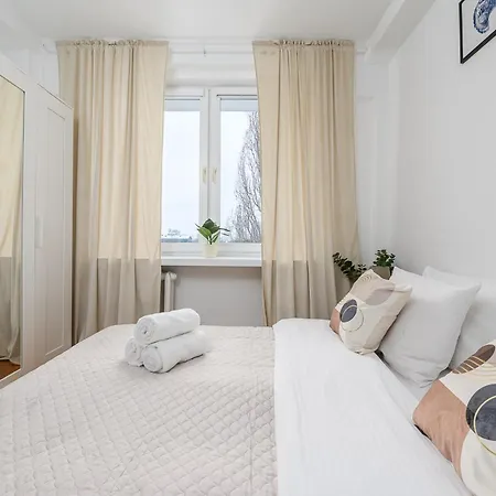 Lumina I 2br With Balcony I Near Center Of