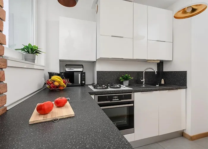 Lumina Near Center Of Apartamento Varsóvia